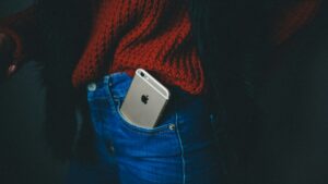 Phantom Vibrations: Why You Feel Your Phone Buzz When It Didn’t