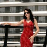 Does Wearing Red Make You More Attractive? The Rise and Fall of the Red Effect