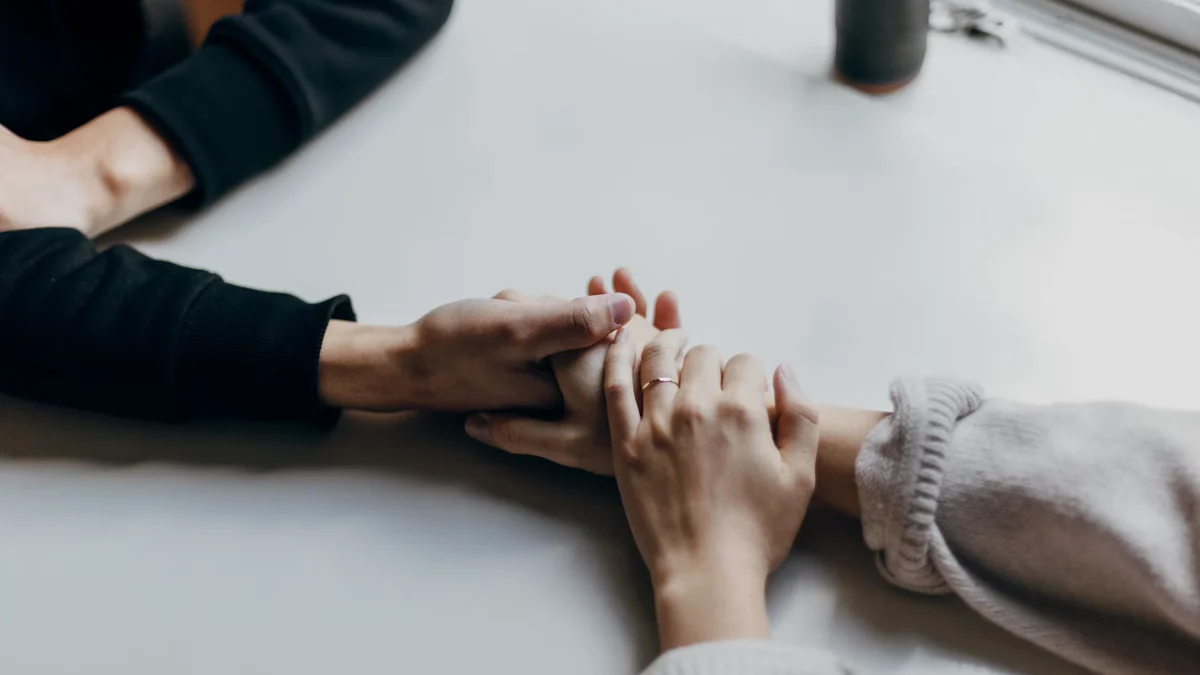 Couples Who Say “We” Mid-Argument Stay Calmer, and It’s Your Partner Who Benefits